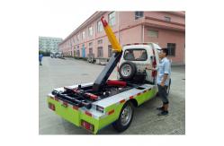 China Diesel Hook Loader Garbage Truck Custom Detachable Container Garbage Collector supplier