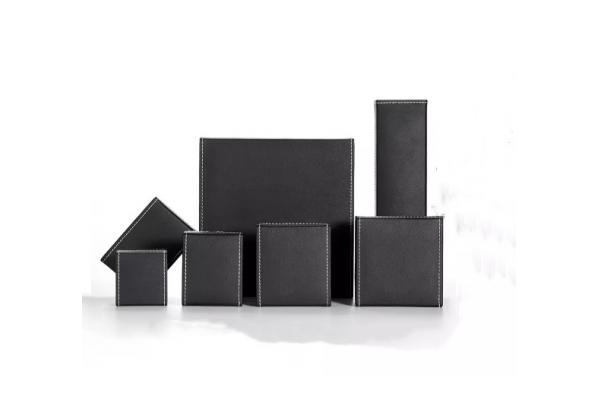 Rectangular PU Leather Box Recyclable Necklace Box Packaging Embossing