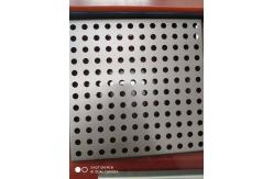 China Ss304 Aluminum Round Hole Decorative Perforated Metal Sheet 4x8 supplier