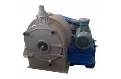 China PWC Pusher Centrifuge / Spiral Discharging Filtrating Equipment For Suspension Liquid supplier