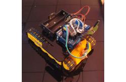 China Intelligent Electric Car Chassis Android Mobile Phone Controlled With Plastic Holder supplier