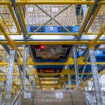 Warehouse Steel Storage Four Way Radio Shuttle Racking System Versatile Shuttle Pallet Racking for sale