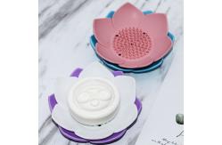 China Flower Shape Silicone Soap Saver Easy Dry For Counter / Bathtub supplier