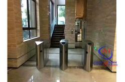 China Subway Station Speed Gate Turnstile Anti Pinch Anti Collision With Payment System supplier