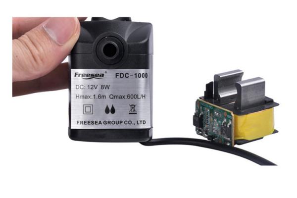 Small 24v Dc Brushless Water Pump Solar Powered Simple Installation