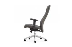 China Comfortable Authentic Leather Rolling Office Chair High Density Foam supplier