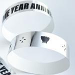 Unisex Plastic Color Logo Custom Service Event Glitter Holographic Wristband in Plastic for sale