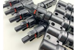China PV Solar Branch Connector Solar Energy Adapter 30A Rated Current UV Endurance supplier