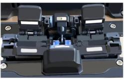 China The Fastest Fiber Splicing Machine New Generation Optical Fiber Fusion Splicer supplier