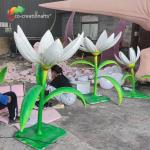 Custom Made Animatronic Flowers For Decorations