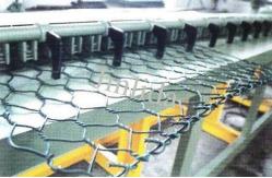 China High Efficient Auto Edge Banding Machine In Gabion Production Line supplier