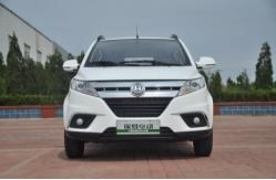 China REVERIE LHD Electric Hatchback Compact Family Car Long Range High Performance supplier