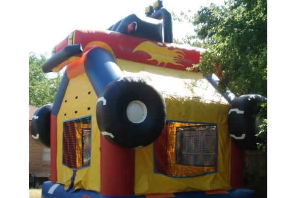 Inflatable Bouncer / INFLATABLE jump / inflatable truck bouncer