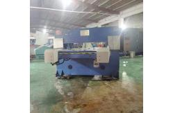 China Computerized Hydraulic Small plastic sheet cutter Machine With High Cutting Accuracy supplier