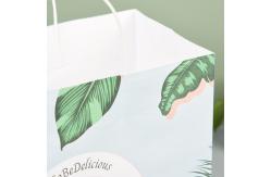 China Durable Eco Friendly Paper Bags With Handles Strong Bearing supplier