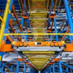 High Density Warehouse Racking System Heavy Duty 4 Way Pallet Shuttle Rack