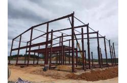 China Customizable Steel Structure Warehouse Building With Rolling Door supplier