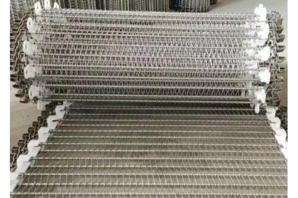 400mm Width Sus304 Spiral Mesh Belt Meat Freeze Processing