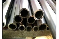 China Seamless Cold Drawn ERW Welded Carbon Steel Pipe supplier