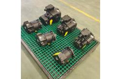 China Manual Loading Wet Sprayer Hydrostatic Transmission Simple Layout supplier