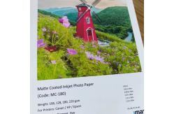China White Matte Waterproof 180gsm Matte Coated Photo Paper For Everyday Printing supplier