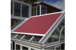 China Skylight Motorised Retractable Awnings Aluminum Conservatory Canopy Awning supplier