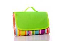China 2 - 4 Man Use Portable Beach Mat , Water Repellent Kids Picnic Blanket supplier
