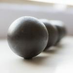 Forged Hot Rolled Cast Iron Grinding Balls Mining Wear Resistant for sale
