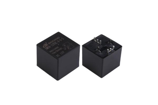 Safety Protection AgSnO2 12 Volt Auto Relay Sensitivity Relay With Fuse