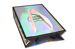 China Bespoke Luxury Hologram Paper Shopping Bags Online With Artwork Printing supplier