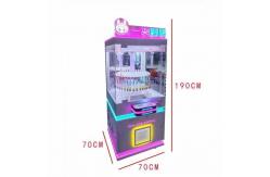 China Customized US PLUG Design Attractive Clamp Vending Game Machine for Winning Prizes supplier