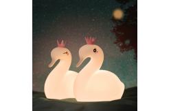 China 1.5W 5V 1000mA Silicone Led Night Light With Usb Rechargeable supplier