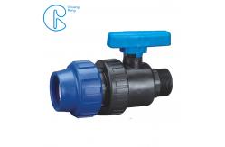 China Plastic Compression Fitting Pipe Connectors Male Ball Valve In PN16 supplier