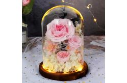 China Eternal Preserved Flower Centerpiece Wedding Decor Element Rose Glass Dome supplier
