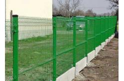 China Rectangle Post Iron Frame 1200mm V Mesh Security Fencing supplier