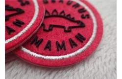 China Fashion Custom Clothing Patches / Embroidered Silicone Patches supplier