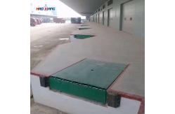 China Customized 8T-20T Warehouse Dock Leveler Blue Dock Plate Ramp supplier