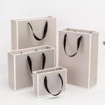 Jewellery Printed Paper Carrier Bags 200gsm Paper Gift Bag With Handles for sale