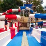 China Water Park Equipment Entertainment Summer Game Fiberglass Slide For Adults manufacturer