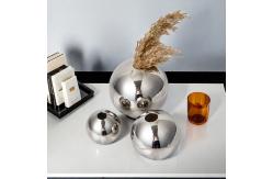 China Statement Sphere Vase in Polished Silver Finish supplier