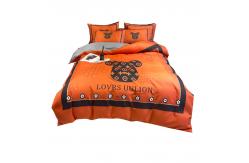 China 100% Polyester Wedding Four-Piece Kit Bedding Set For Hotel And Home supplier