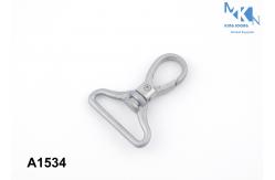 China Zinc Alloy Swivel Eye Bolt Snap Hook , Dog Leashes Swivel Clasp Hooks supplier