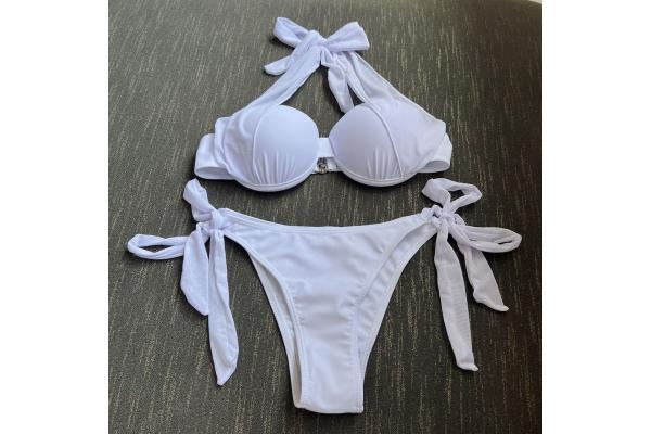 Red Bandeau Bikini with Ruched Features for Summer