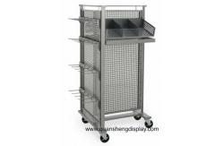 China Wire  Rack with the wheels for the clothing supplier