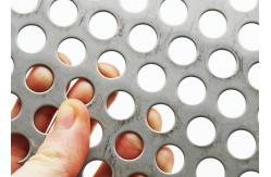 China Perforatd Metal Ceiling Tiles Perforated Metal Sheet Stainless Steel Screen Mesh supplier