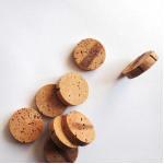 Dia26mm 6.2mm Cork Raw Material Natural Cork Discs Unvarnished Crafting Discs for sale
