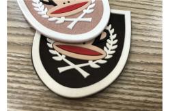 China Professional Customized  Microfiber Rubber Logo Patch For Clothes And Bags Etc supplier