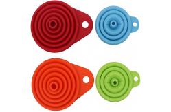 China Silicone Collapsible Funnel Set Kitchen Gadget For Bottle Liquid Transfer supplier