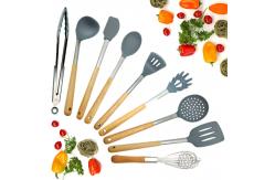 China Wood Handle Kitchen Spatula Set , Spatula Kitchen Utensils Holiday Use supplier