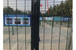 China Rot Proof Airport Wire Mesh Fence Gate / Fence Mesh Panels Eco Friendly supplier
